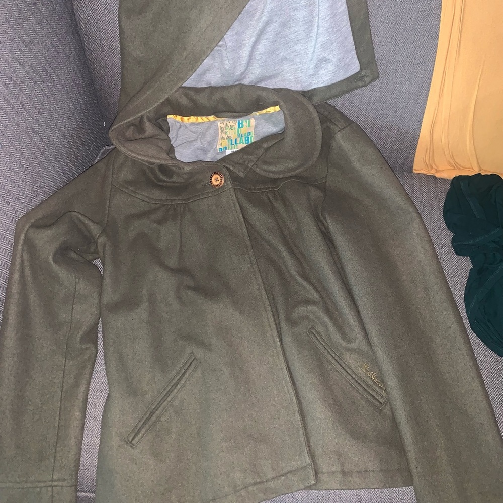 Army green jacket 🌟